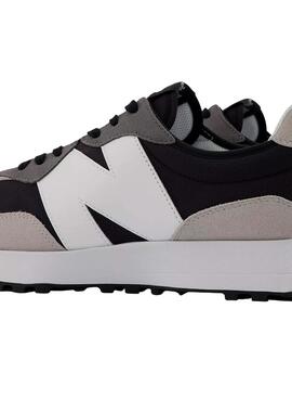 Baskets New Balance 327 Noire pour Homme