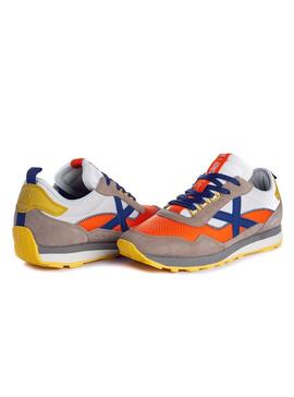 Baskets Munich Um 35 Beige pour Homme