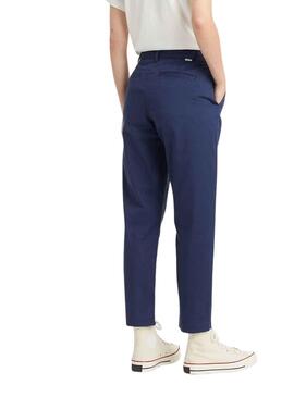 Pantalon Levis Essential Chino Bleu Marine pour Femme