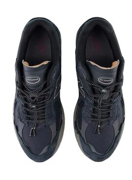 Baskets New Balance M2002R Bleu Marine pour Homme