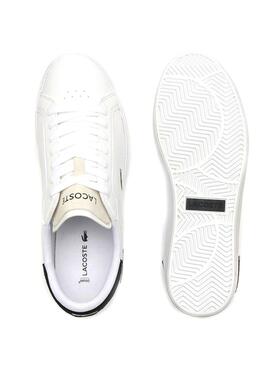 Chaussures Lacoste Powercourt en cuir blanc pour homme.
