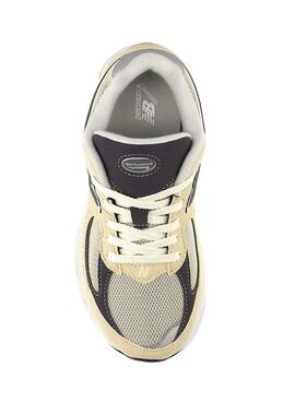 Chaussures New Balance GF2002 Beige Enfant Garçon et Fille