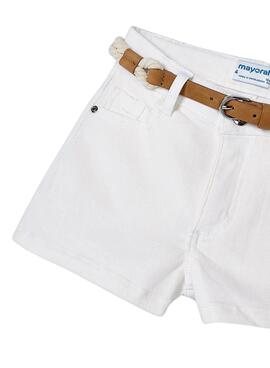 Shorts Mayoral Belt blanc pour fille.