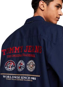 Chemise Tommy Jeans Varsity Explorer bleu marine pour homme