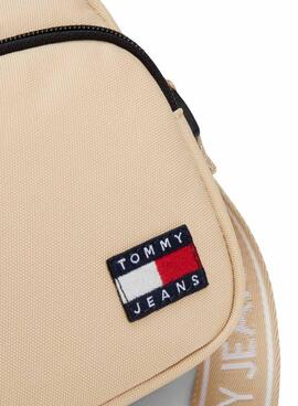 Sac Tommy Jeans Essential Daily Crossover beige pour femme