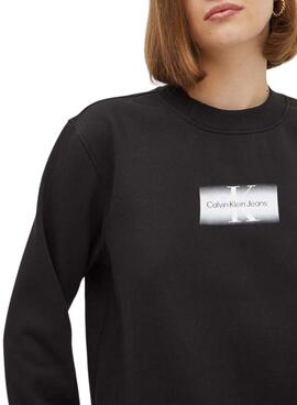 Sweatshirt Calvin Klein Jeans Outlined noir pour femme