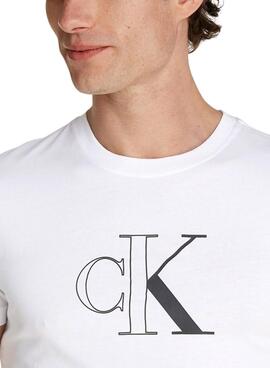 T-shirt Calvin Klein Outline blanche pour homme.