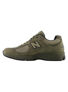 Chaussures New Balance 2002R vertes pour homme