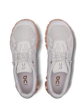 Chaussures de course On Running Cloud 5 violettes pour femmes