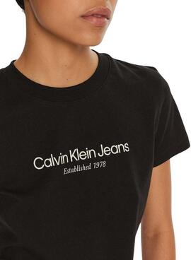 T-shirt Calvin Klein Jeans Baby tee noir pour femme