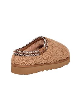 UGG Tasman Maxy Curly camel pour femme