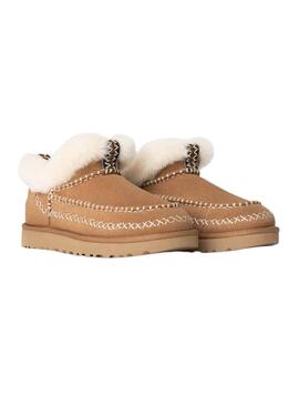 UGG Classic Ultra Mini Alpine camel pour femme