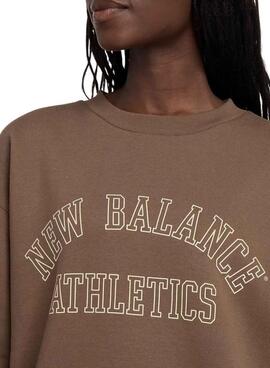 Sweat New Balance Graphic Fleece Crew Marron pour femme