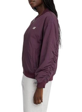  Blouson Bomber New Balance Graphic Woven Violet pour femme