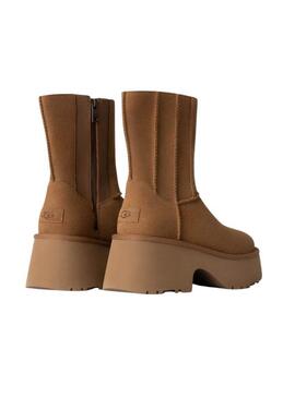 Bottes UGG Classic New Heights Camel pour femmes