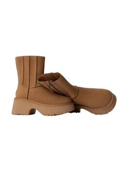 Bottes UGG Classic New Heights Camel pour femmes