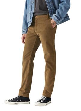 Pantalon Levis XX Chino Standard Taper en Velours Côtelé Camel pour Homme