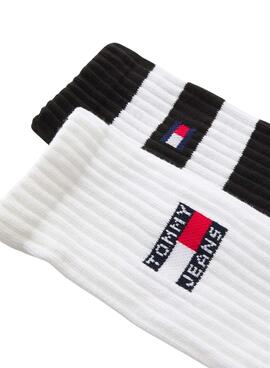 Pack 2 chaussettes Tommy Jeans Sport Stripe blanc et noir pour homme et femme.