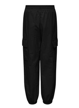 Pantalon cargo negro Only Kogecho pour fille.