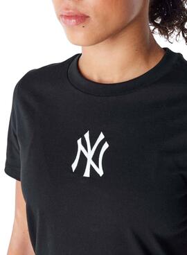 T-shirt New Era Yankees noir pour femme