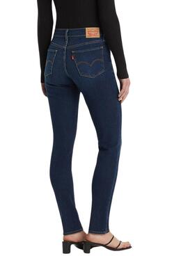 Jean Levi's 311 Shaping Skinny bleu foncé pour femme.