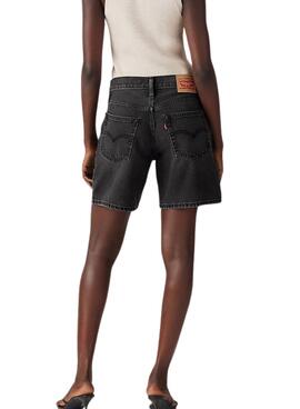 Bermudas Levis 94 Baggy noir pour femmes