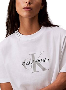 T-shirt Calvin Klein Jeans Hero blanc pour femme