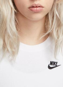 T-shirt Nike Club Essential blanc pour femme