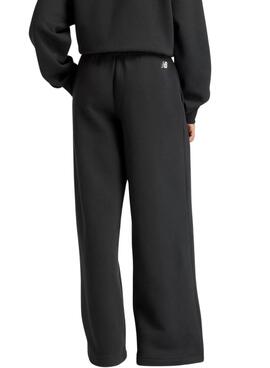 Pantalon New Balance Reimaginé noir pour femme.