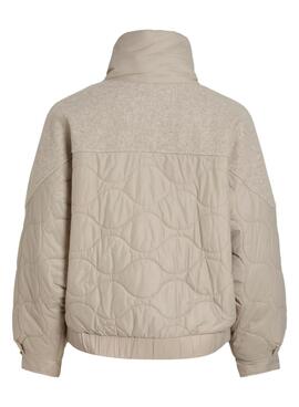 Veste matelassée beige pour femme de la marque Vila Vialfie.