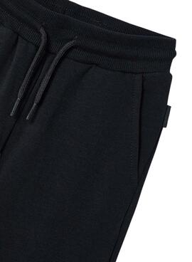 Pantalon deportif de base noir Mayoral pour enfant.