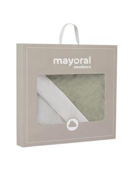 Serviette Mayoral verte pour bébé