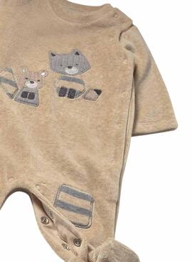 Deux ensembles de pyjamas en velours côtelé couleur toast Mayoral pour bébé.