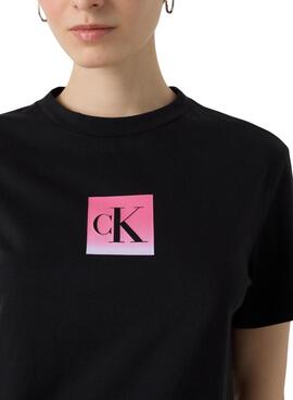 T-shirt Calvin Klein Jeans Classic Boxed noir pour femme