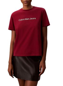 T-shirt Calvin Klein Jeans Institutional logo grenat pour femme