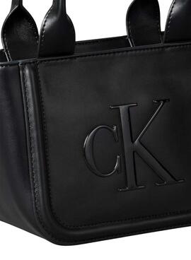 Sac Calvin Klein Jeans Bold petit noir pour femme.