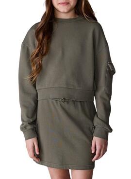 Ensemble de jupe cargo et sweat-shirt vert pour fille de la marque Mayoral.