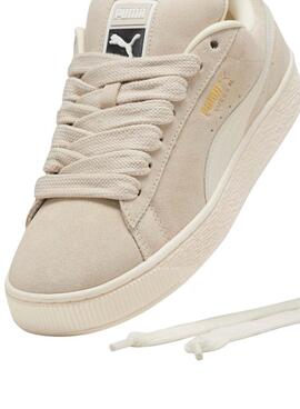 Sneakers Puma Suede XL beige pour femme.