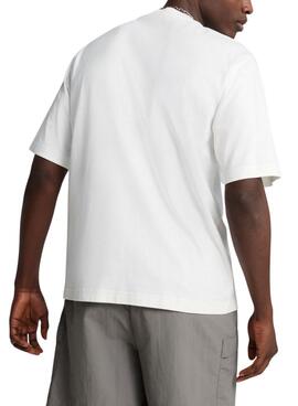 T-shirt Puma Wardrobe Boxy blanc pour homme.