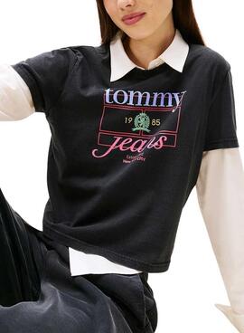 T-shirt Tommy Jeans Crest Flag noir pour femme