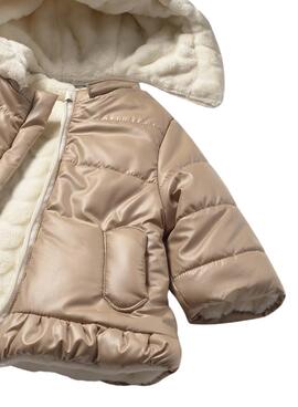 Manteau réversible Mayoral pour bébé en couleur toastée.