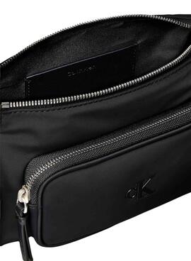 Sac Calvin Klein poches en nylon satiné noir pour femme