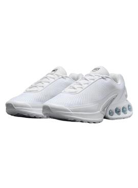 Chaussures Nike Air Max Dn blanches pour femmes