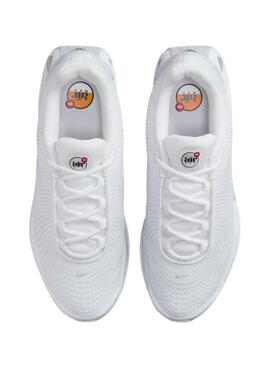 Chaussures Nike Air Max Dn blanches pour femmes