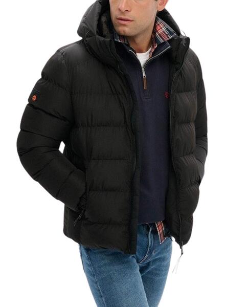 Gallery m175715 ihnuq002