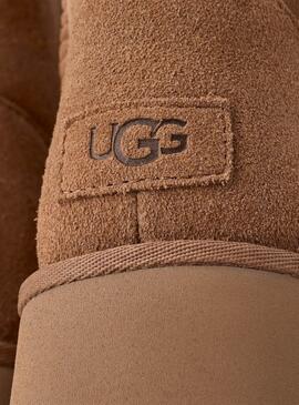 Bottes UGG Esmee chameau pour femme.