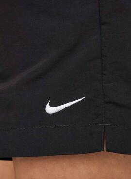 Shorts Nike Sportswear Everything Wovens noirs pour femmes.