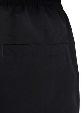 Shorts Nike Sportswear Everything Wovens noirs pour femmes.