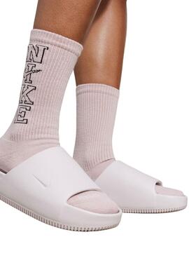 Tongs Nike Calm beige pour femme