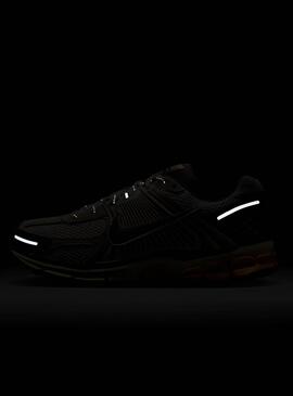 Chaussures Nike Zoom Vomero 5 pour hommes